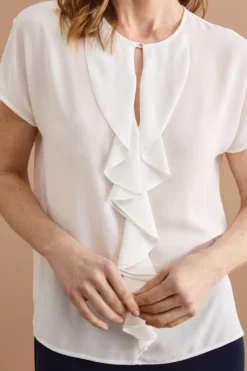 Top Elegante in Doppia Georgette con Volant - PANNA