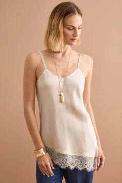 Top Elegante in Raso con Fondo in Pizzo - GESSO