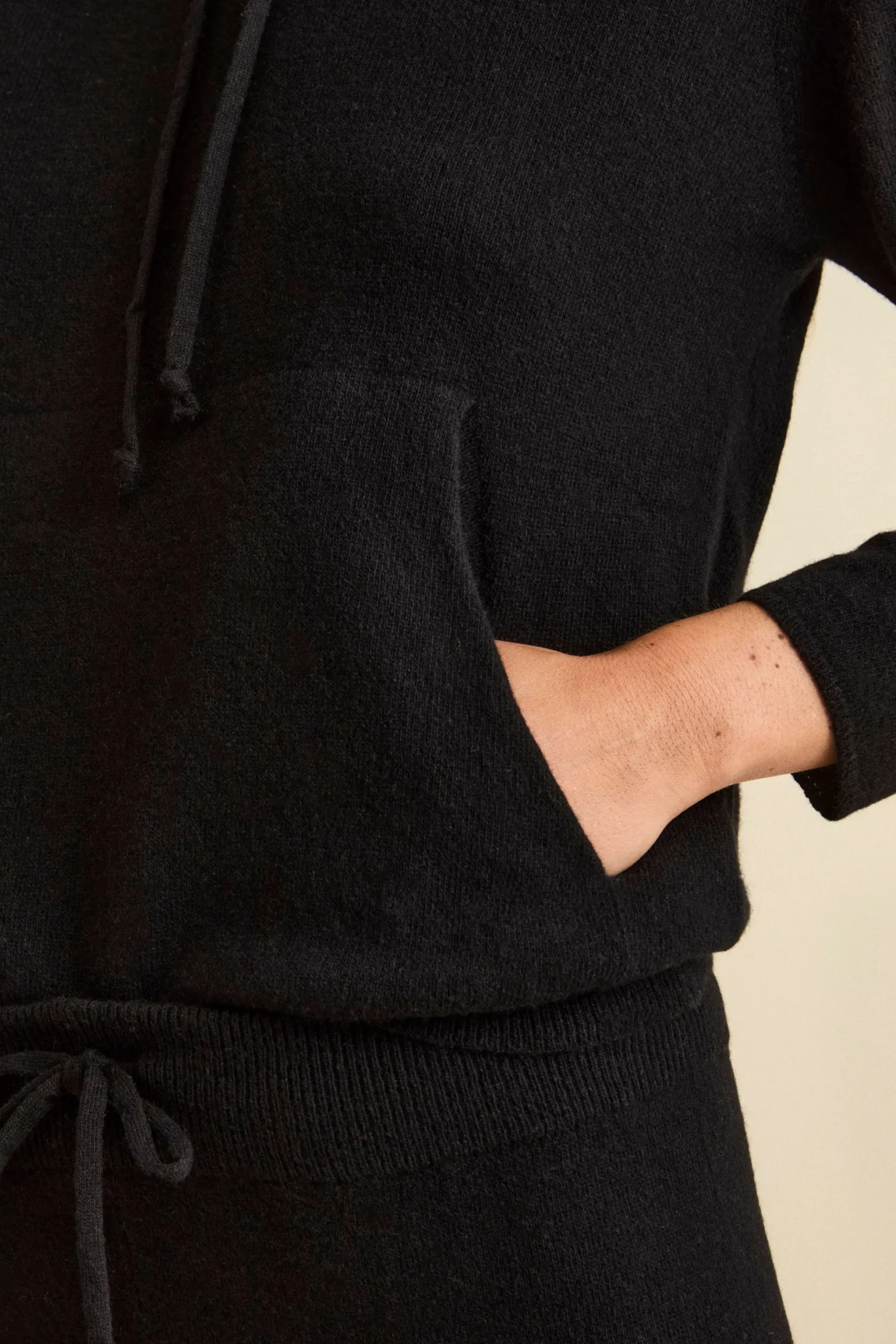 Tuta Morbida in cashmere - NERO